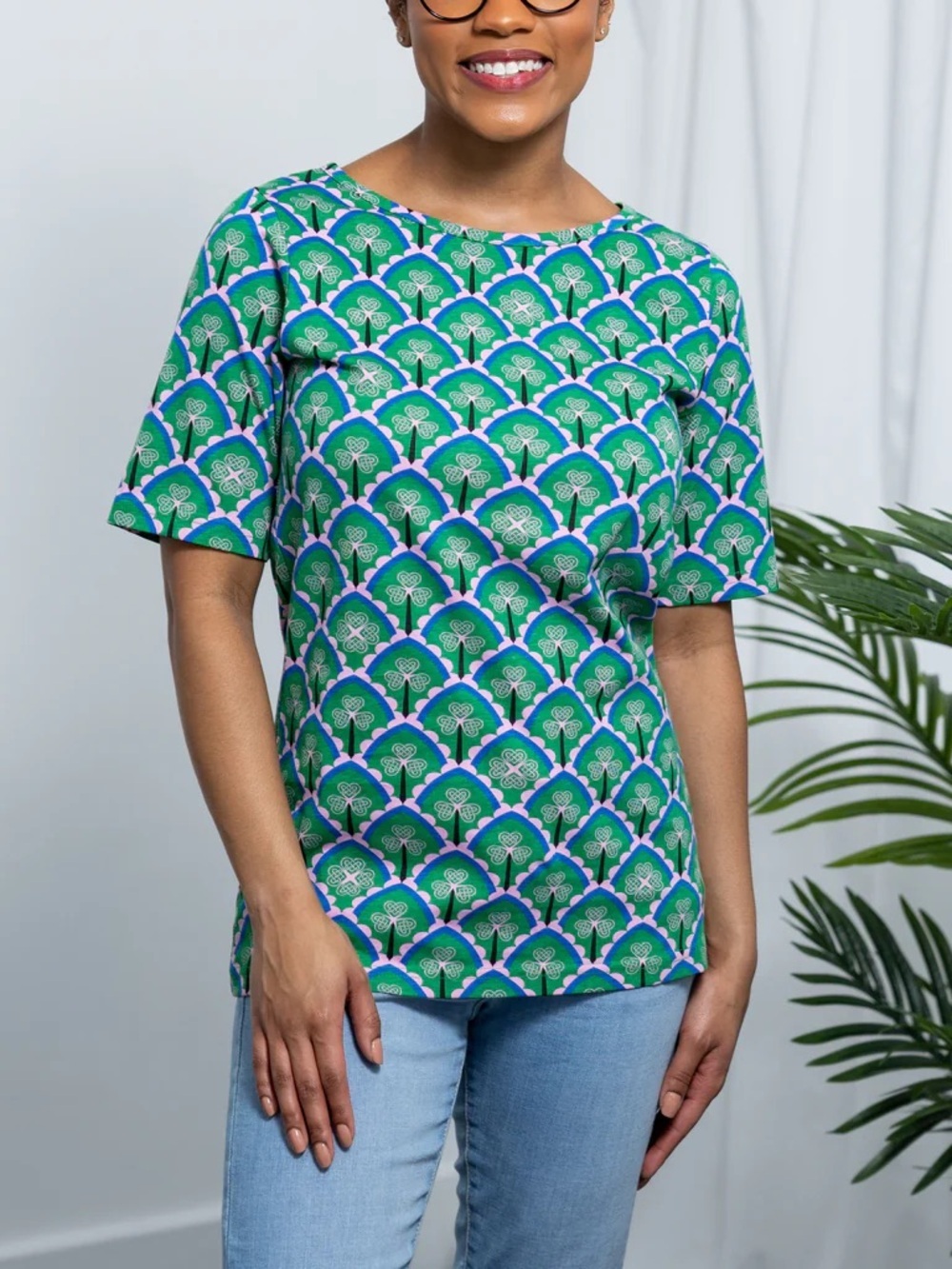 Celtic clover Green & Pink Short Sleeve Top - Picture 4 of 6